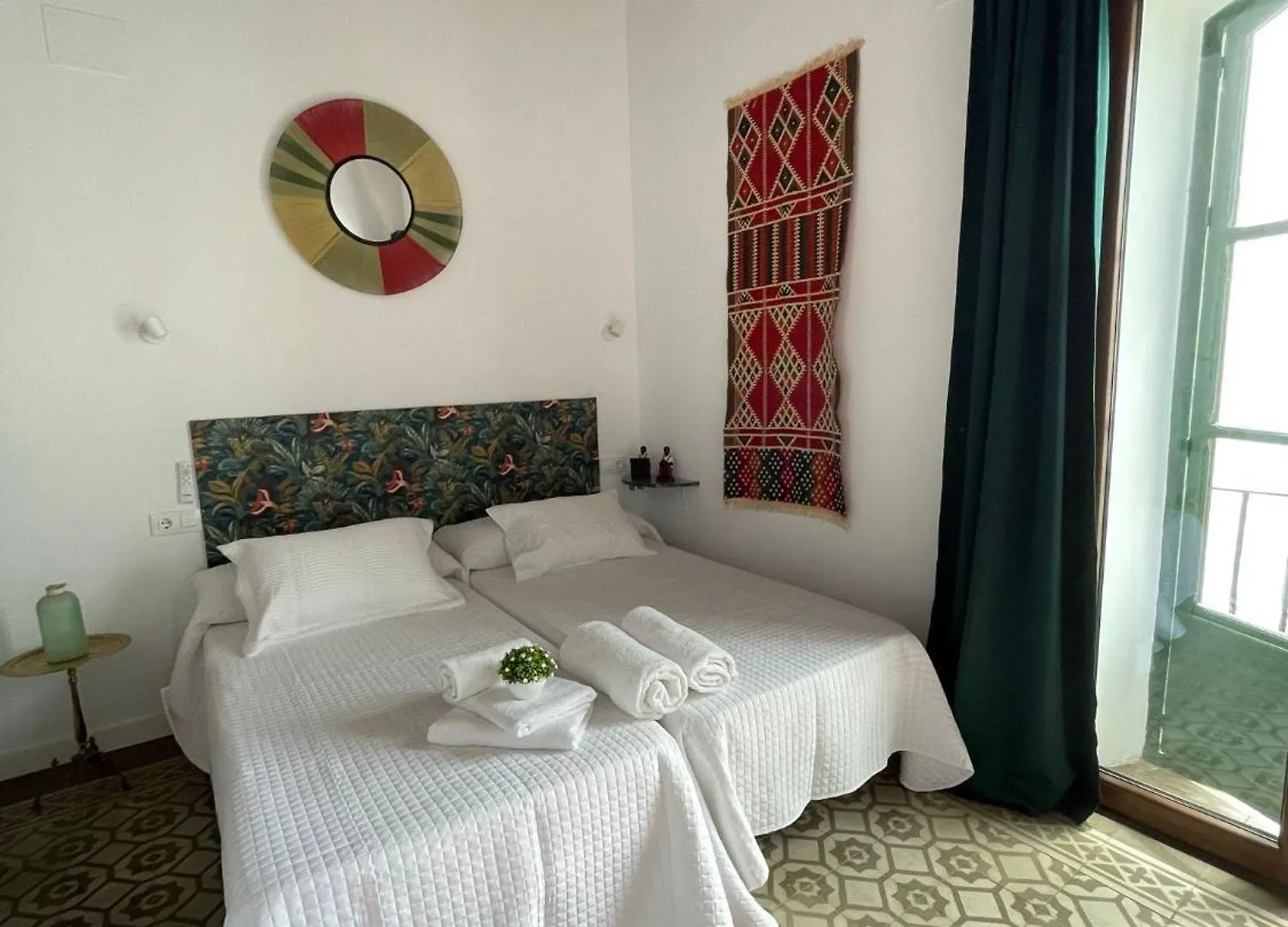 Homestay Dona Lola Rooms Conil De La Frontera Spain
